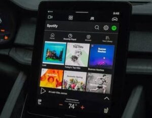 Scopri di più sull'articolo Ford annuncia il passaggio ad Android: le prossime auto avranno Automotive OS a bordo