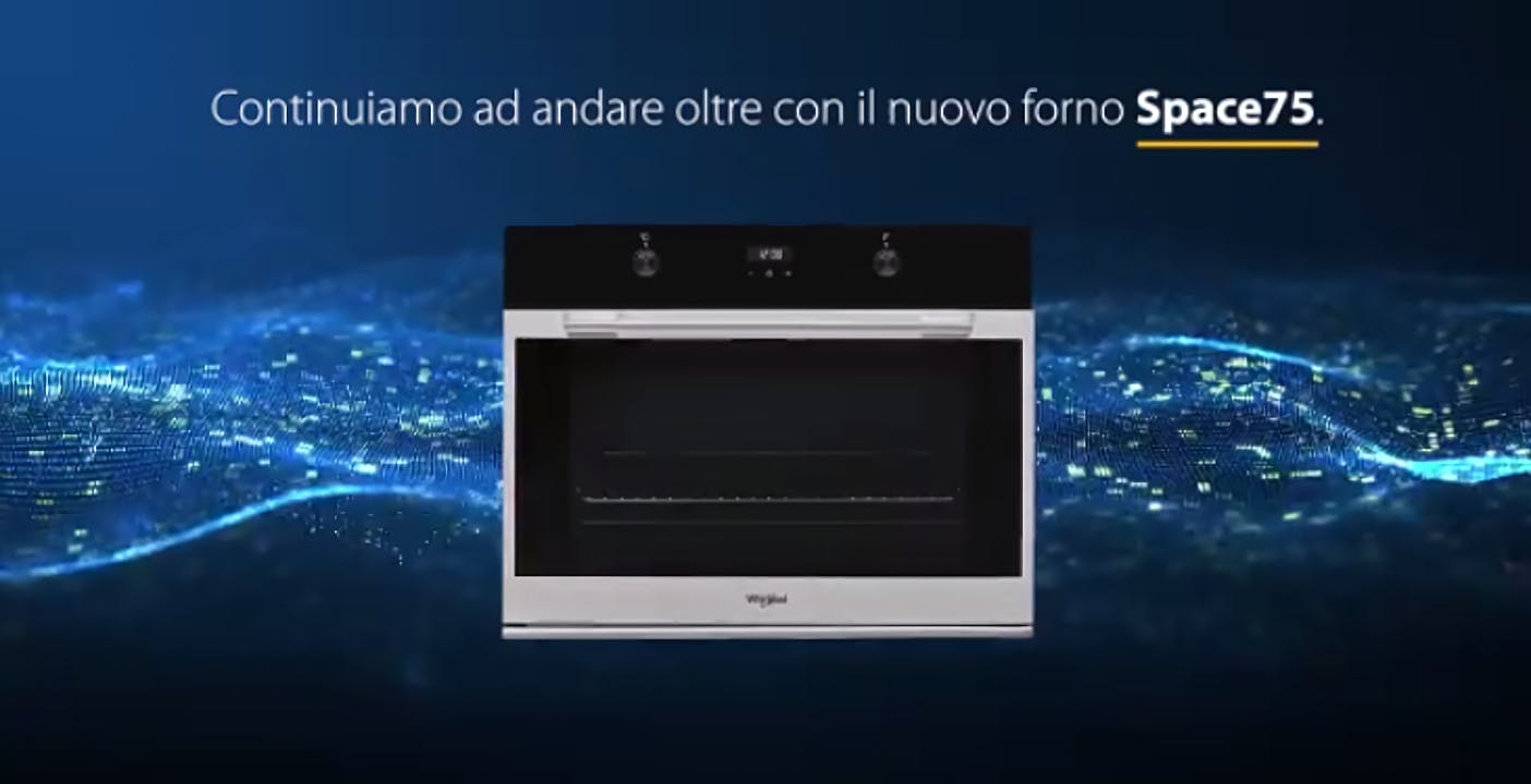 Whirlpool allarga la cucina: dopo il frigorifero arriva Space75, il forno incasso da 75cm