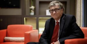 Scopri di più sull'articolo Bill Gates sul cambiamento climatico: “Bene le auto elettriche, ma la mobilità è solo un terzo del problema”