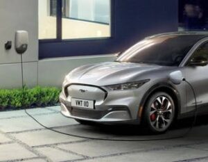 Scopri di più sull'articolo Ford fa all-in nell’elettrico: investimenti per più di 22 miliardi di dollari in quattro anni