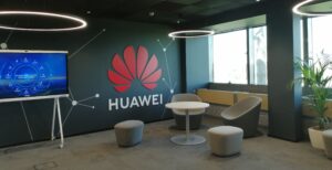 Scopri di più sull'articolo Huawei, aperto il centro di cybersecurity a Roma. De Vecchis: “Lasciamo stare le controversie geopolitiche”