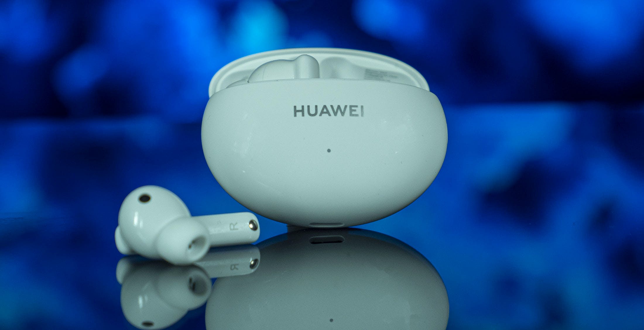 Al momento stai visualizzando Huawei FreeBuds 4i, recensione. Costano solo 89 euro, ma la cancellazione del rumore è un miraggio