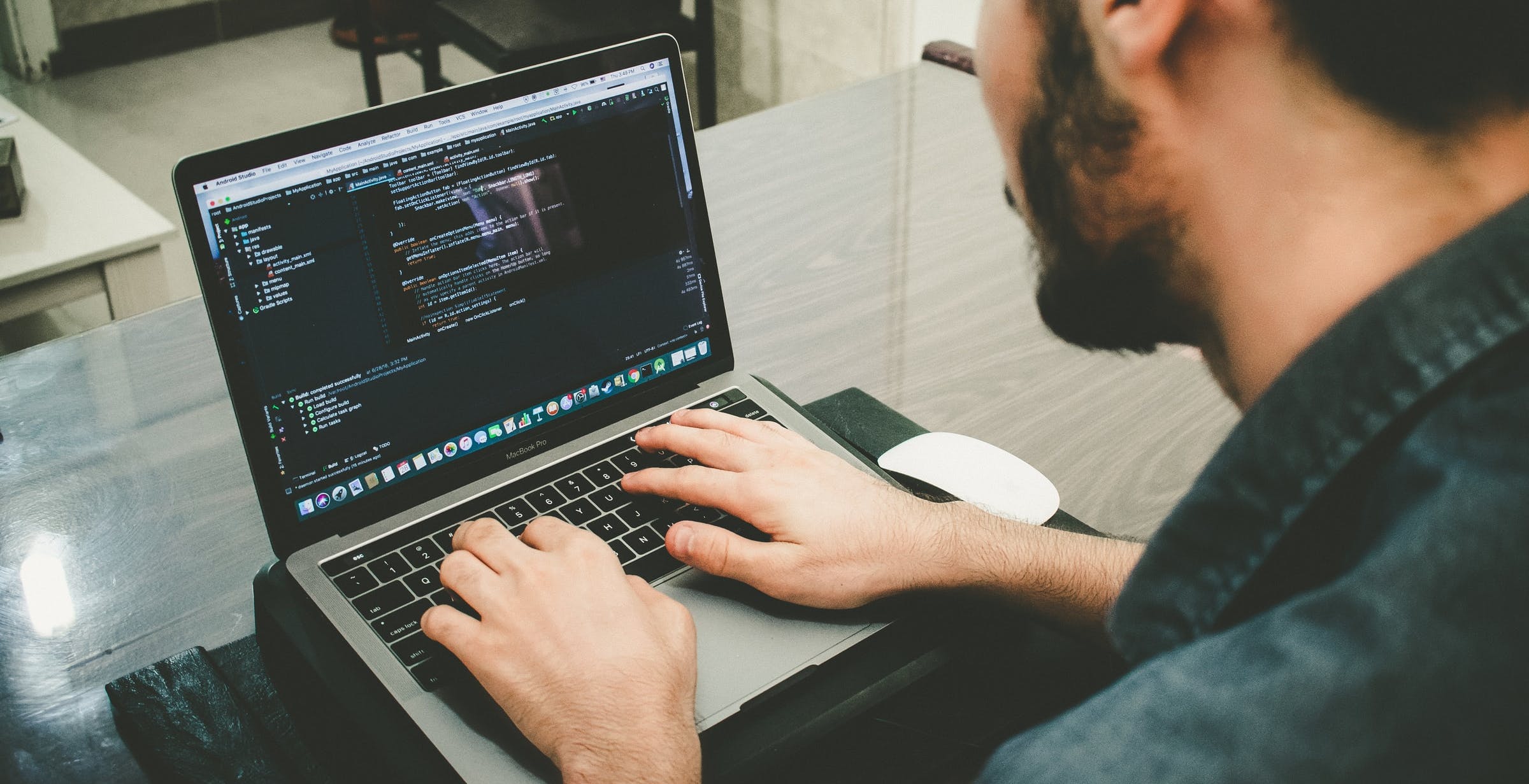 Scopri di più sull'articolo Develhope propone corsi di programmazione gratis: paghi solo dopo aver trovato lavoro