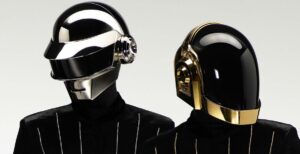 Scopri di più sull'articolo Il tributo del machine learning ai Daft Punk. Guarda la strana opera del compositore Glenn Marshall