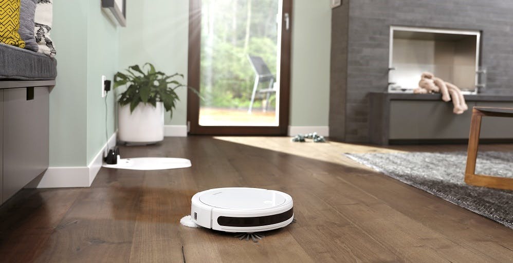 Ecco SpinWave, il robot pulente wet & dry di Bissell che aspira e pulisce. Si comanda anche da app