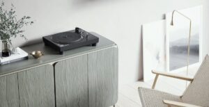 Scopri di più sull'articolo Da Technics il nuovo giradischi SL 100-C: niente stadio phono e testina più economica del SL1500