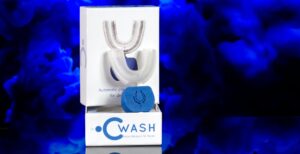 Scopri di più sull'articolo Abbiamo provato Cwash, il dispositivo italiano che lava i denti senza acqua o dentifricio in 30 secondi