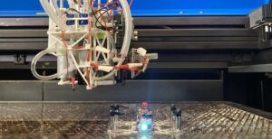 Scopri di più sull'articolo LaserFactory, l’incredibile tecnologia del MIT che stampa in autonomia droni funzionanti senza l’aiuto dell’uomo