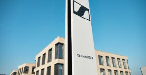 Scopri di più sull'articolo Sennheiser ha venduto la divisione consumer. Auricolari e cuffie in mano alla svizzera Sonova