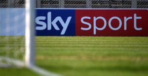 Scopri di più sull'articolo Sky, mossa anti-disdetta: pacchetto calcio gratis per tre mesi agli abbonati