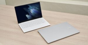 Scopri di più sull'articolo Peso piuma, OLED e 5G: Galaxy Book Pro è il notebook che chi produce PC da anni non ha mai saputo costruire