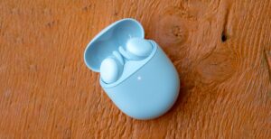 Scopri di più sull'articolo Recensione Pixel Buds A. Per gli auricolari Google ora bastano 99 euro