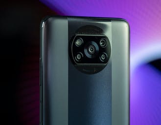 Al momento stai visualizzando POCO X3 Pro, recensione. Prestazioni sopra la media, ma niente miracoli