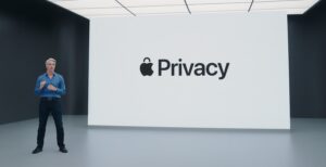 Scopri di più sull'articolo Gli utenti Apple potranno decidere chi erediterà i dati archiviati su iCloud