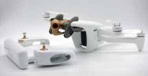 Scopri di più sull'articolo Parrot torna con il drone Anafi Ai: connettività 4G per volare lontanissimo dall’operatore