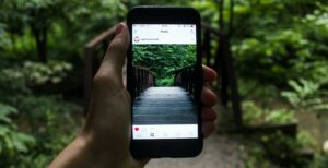 Scopri di più sull'articolo Instagram “non è più l’app delle foto quadrate”: il futuro è fatto di video inseguendo TikTok