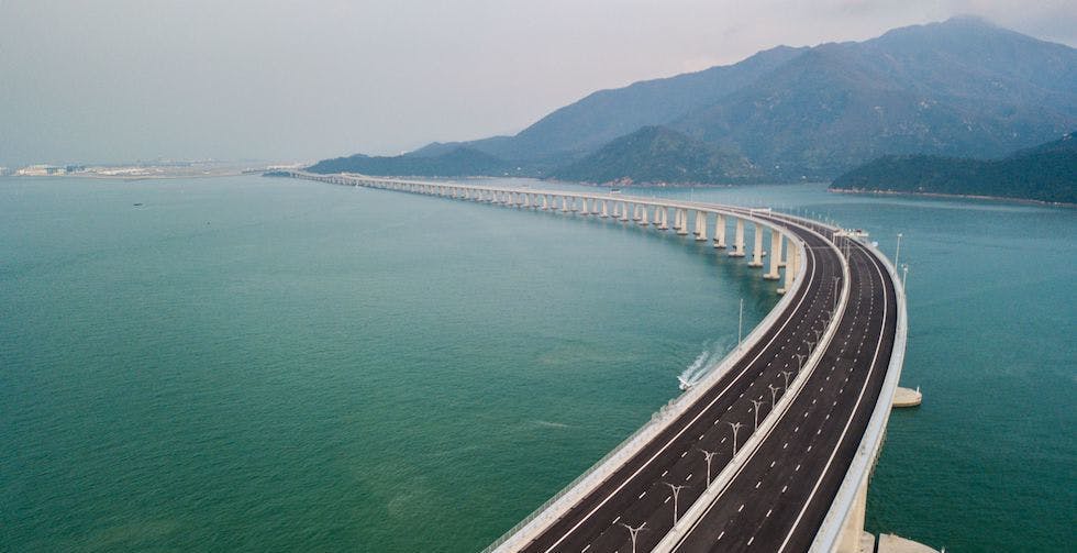 Processori come la droga: la lotta al contrabbando di CPU da Hong Kong alla Cina