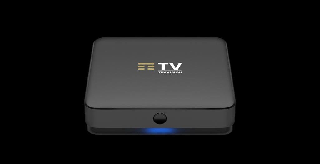 Scopri di più sull'articolo Nuovi decoder TIM Vision, le foto esclusive. DVB-T2, 4K e Android al servizio di calcio e film in TV