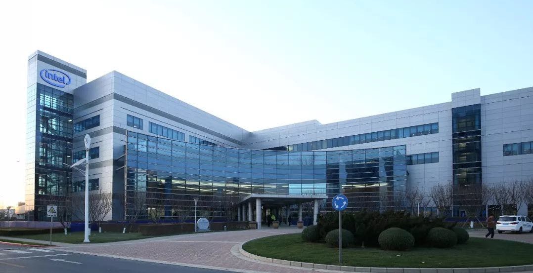 Al momento stai visualizzando Intel: oltre 20 miliardi di dollari per aprire due fabbriche di processori in Europa