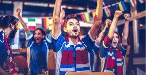 Scopri di più sull'articolo Sky trasmetterà tutta la Champions League, anche le partite di Amazon, nei bar e nei luoghi pubblici