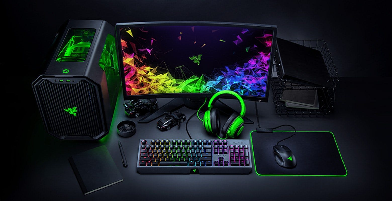 Al momento stai visualizzando La pericolosa falla dei dispositivi Razer: basta collegare un mouse ad un PC per prenderne il pieno controllo