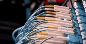 Scopri di più sull'articolo Piano Italia a 1 Giga, al via la consultazione pubblica. 1 Gigabit/s per tutti entro il 2026