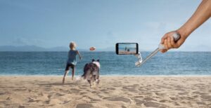 Scopri di più sull'articolo DJI OM-5 ufficiale: al gimbal più famoso del mondo si è allungato il collo