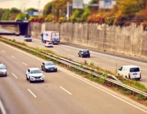 Scopri di più sull'articolo Arriva il cashback dei pedaggi: come funziona il rimborso per i ritardi sulle autostrade