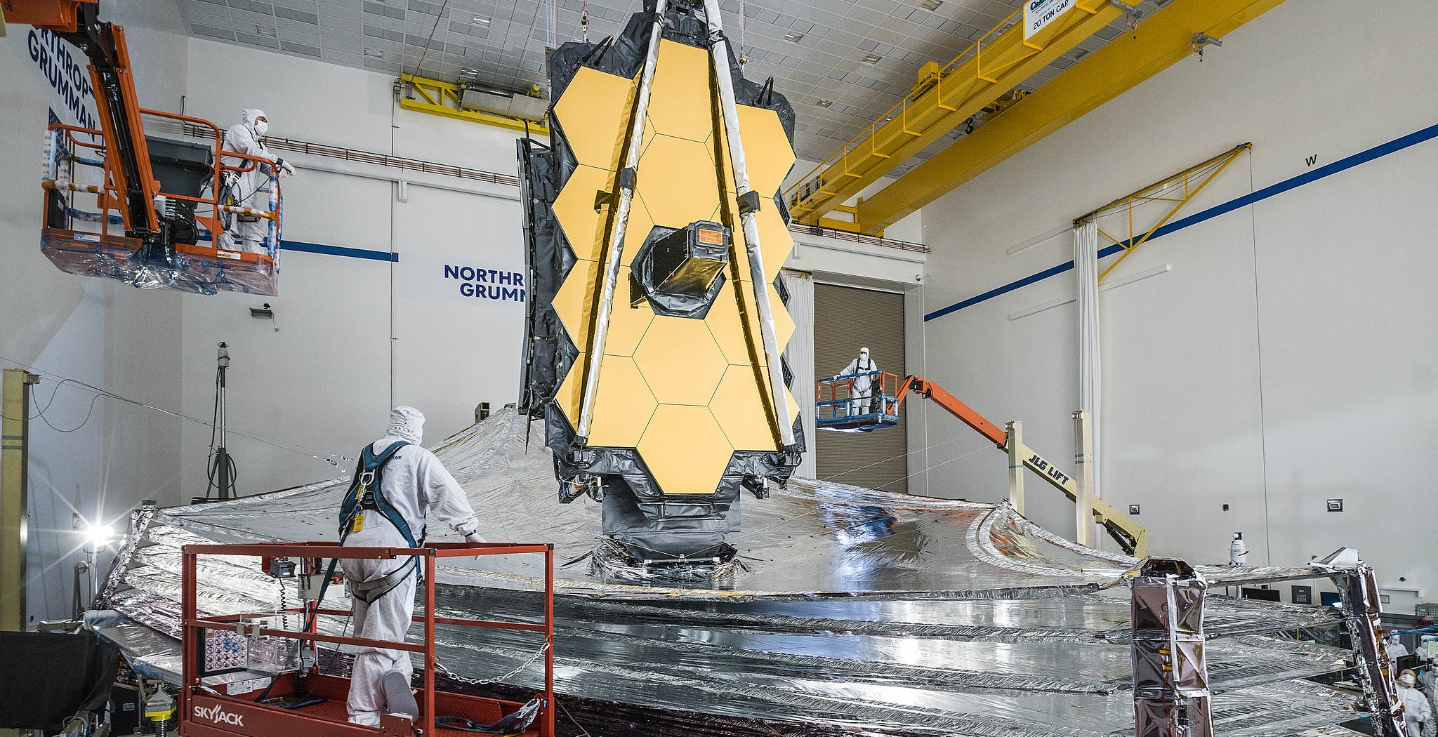 Al momento stai visualizzando Il James Webb Space Telescope ha una data di lancio