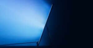 Scopri di più sull'articolo Microsoft, nuovi Surface a breve: annunciato evento hardware