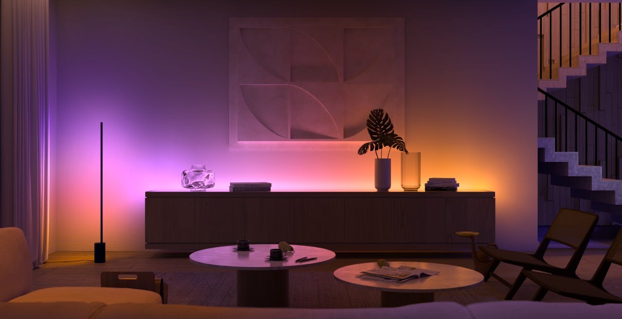 Al momento stai visualizzando Philips Hue sposa il gradiente: annunciati tanti nuovi prodotti. Il Play Sync Box supporterà i 120 Hz