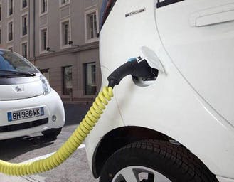 Al momento stai visualizzando Colonnine di ricarica, la situazione in Europa non è rosea