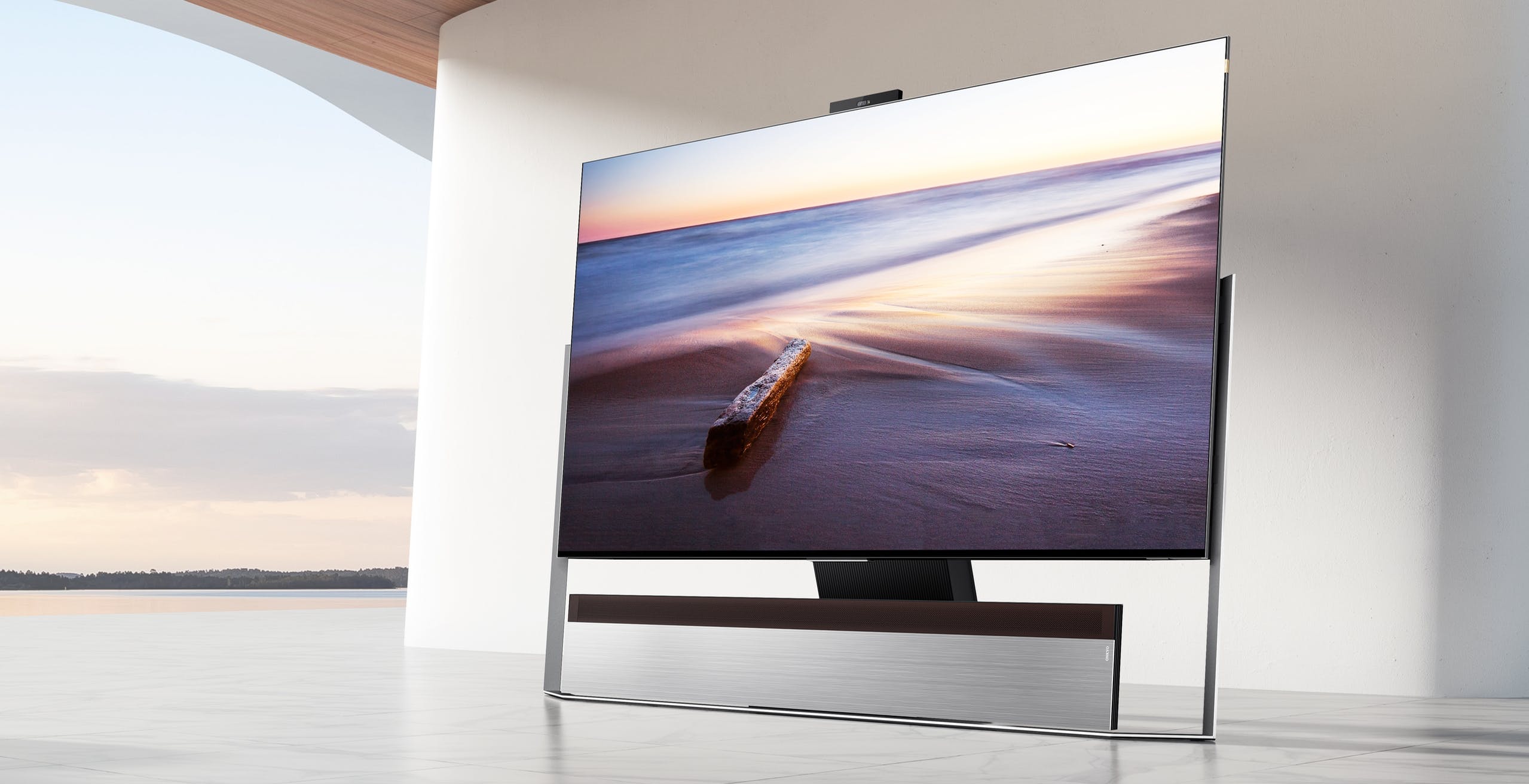 Al momento stai visualizzando TCL presenta il TV 8K top di gamma X92 Pro, Mini LED sottile come un OLED