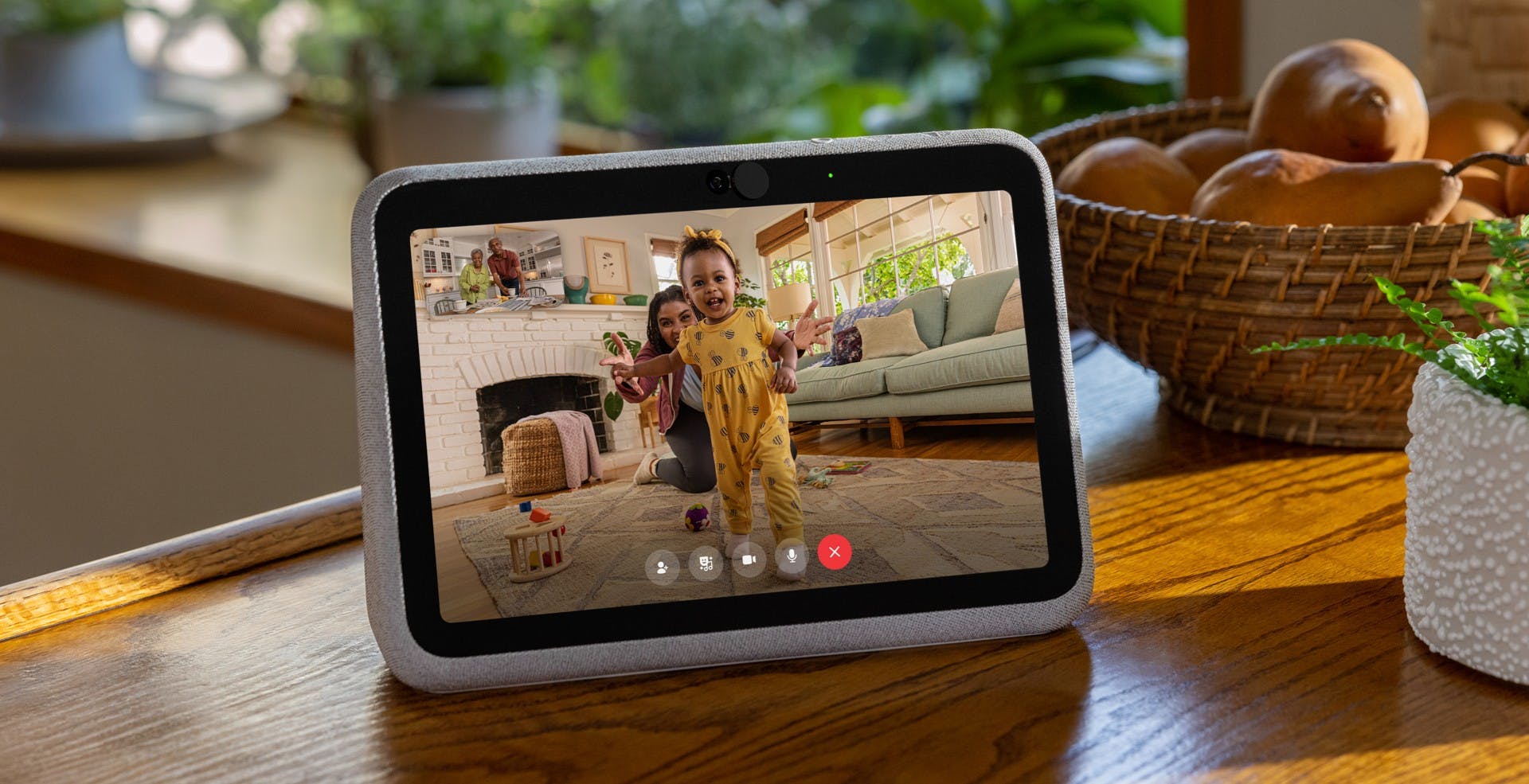 Al momento stai visualizzando Portal di Facebook diventa portatile: Go costa 229 euro e ha una batteria integrata