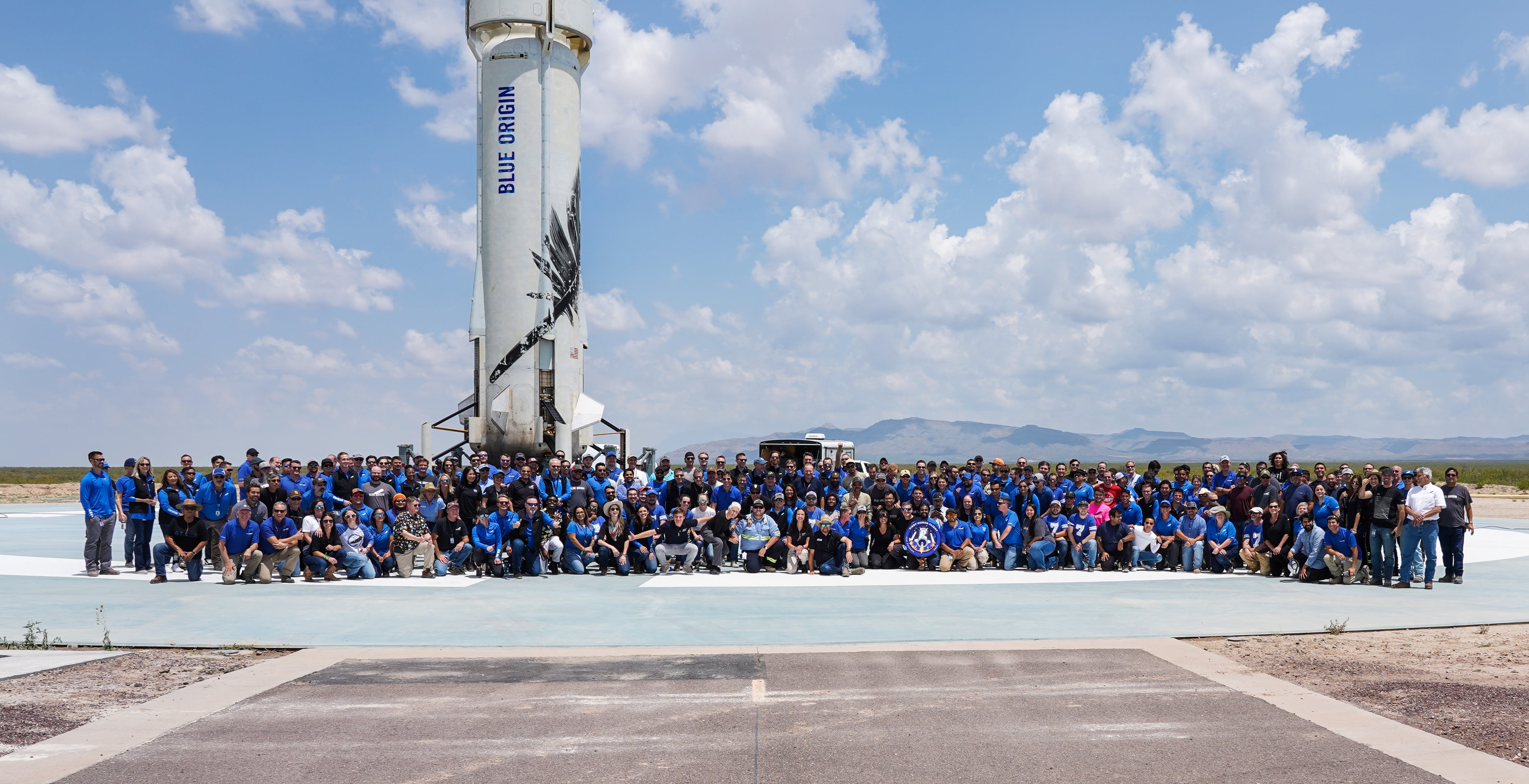 L'attore William Shatner andrà nello spazio con un giorno di ritardo