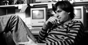 Scopri di più sull'articolo Apple ricorda Steve Jobs a 10 anni dalla scomparsa