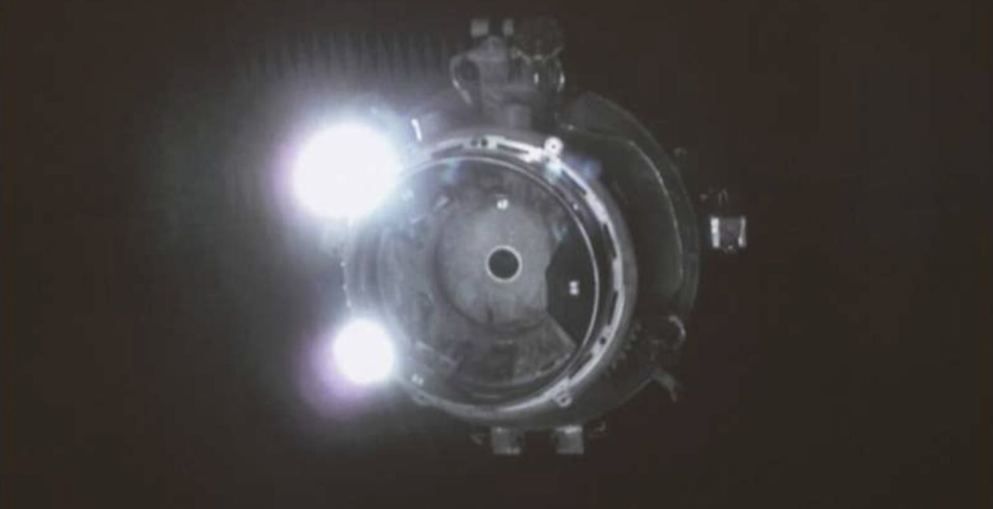 Al momento stai visualizzando Due uomini e una donna passeranno i prossimi 6 mesi a bordo della stazione spaziale cinese