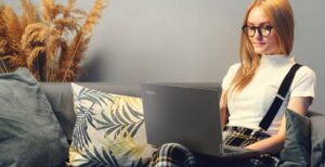 Scopri di più sull'articolo Il primo Lenovo Yoga con schermo OLED arriva in Italia insieme ai nuovi IdeaPad e ai nuovi Chromebook