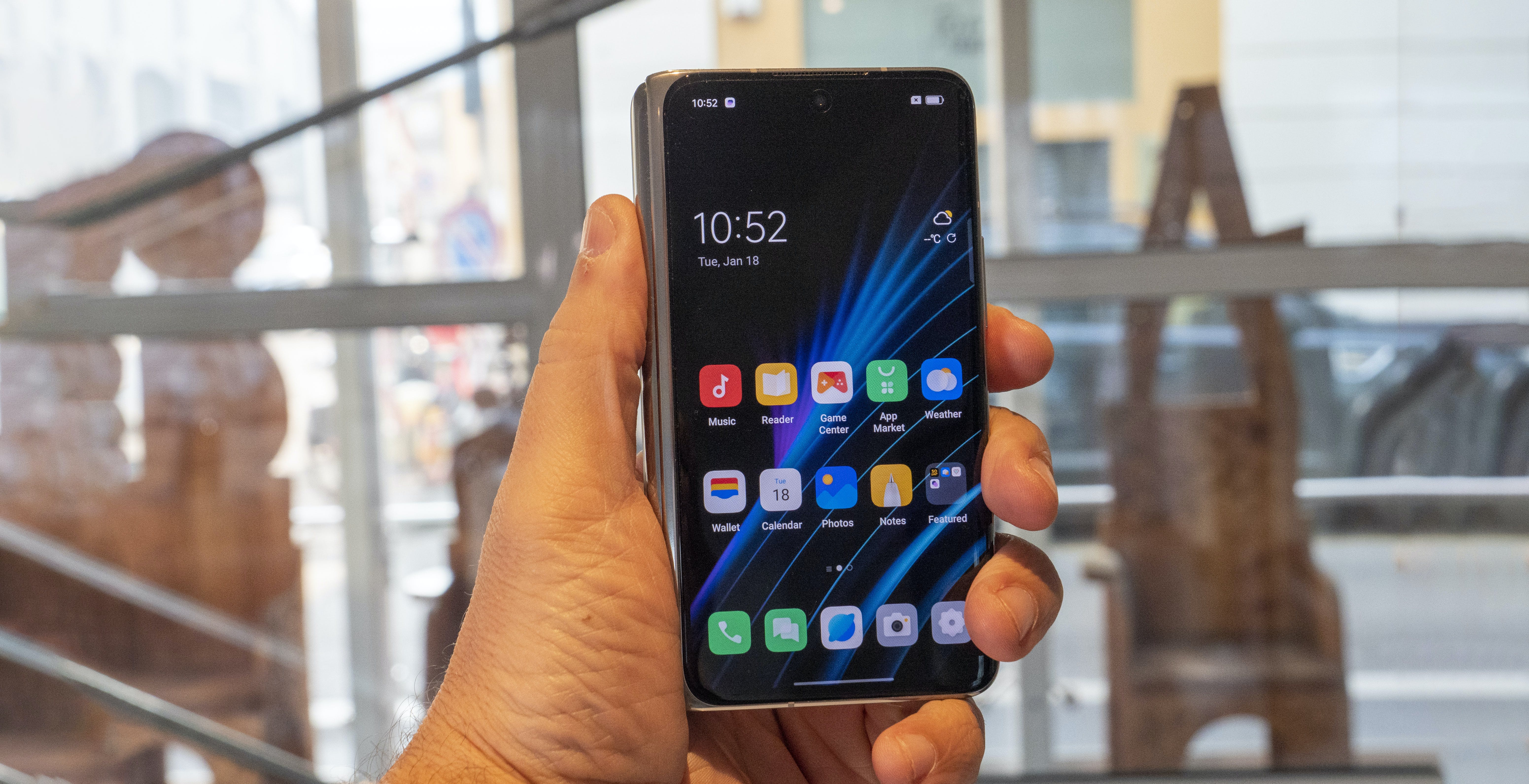 Al momento stai visualizzando Oppo Find N, prime impressioni. Per giudicarlo va visto dal vivo
