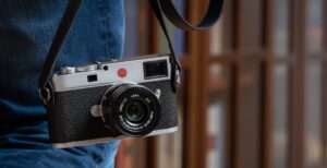 Scopri di più sull'articolo Leica annuncia la nuova M11 con sensore da 60 Megapixel, otturatore elettronico e USB-C