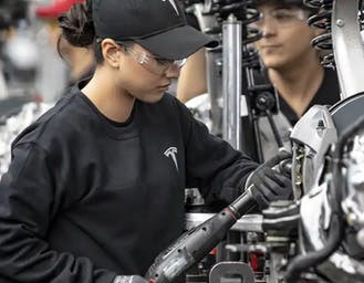 Al momento stai visualizzando Tesla potrà produrre 2.000 Model Y nella Gigafactory di Berlino a scopo di test