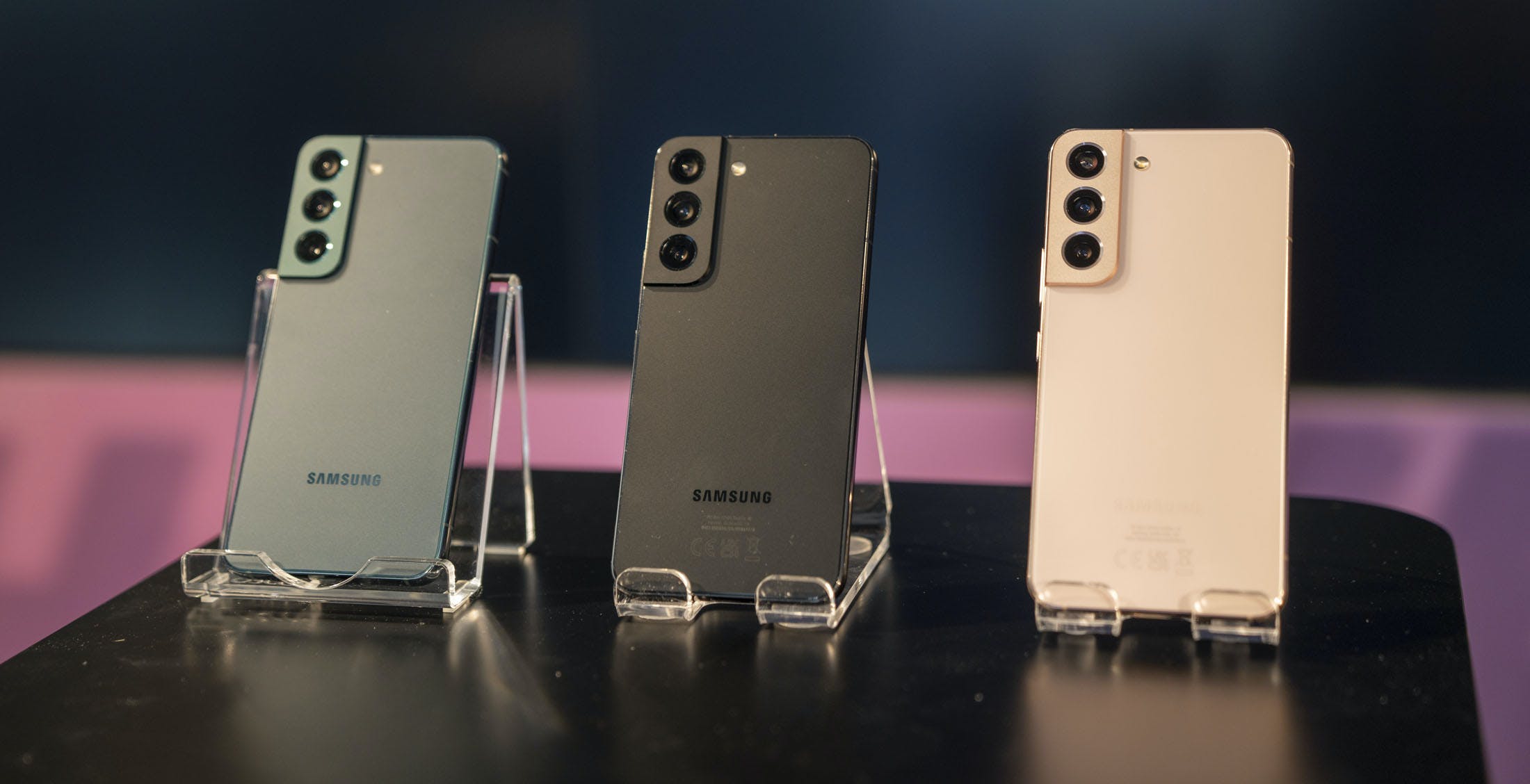 S22 e S22+ ufficiali: Samsung promette una esperienza fotografica rivoluzionaria