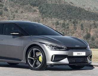 Al momento stai visualizzando Mistery client: Kia EV6, con le auto demo si fa più attraente