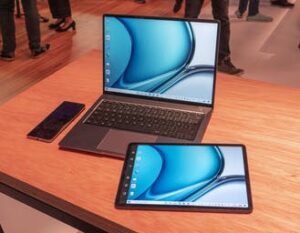 Scopri di più sull'articolo La nuova vita di Huawei tra Smart Office e Super Device: arrivano PC all in one, stampanti e tablet e-ink