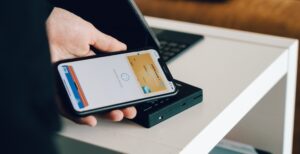 Scopri di più sull'articolo Cos’è il sistema SWIFT, come funziona e quali sono le alternative